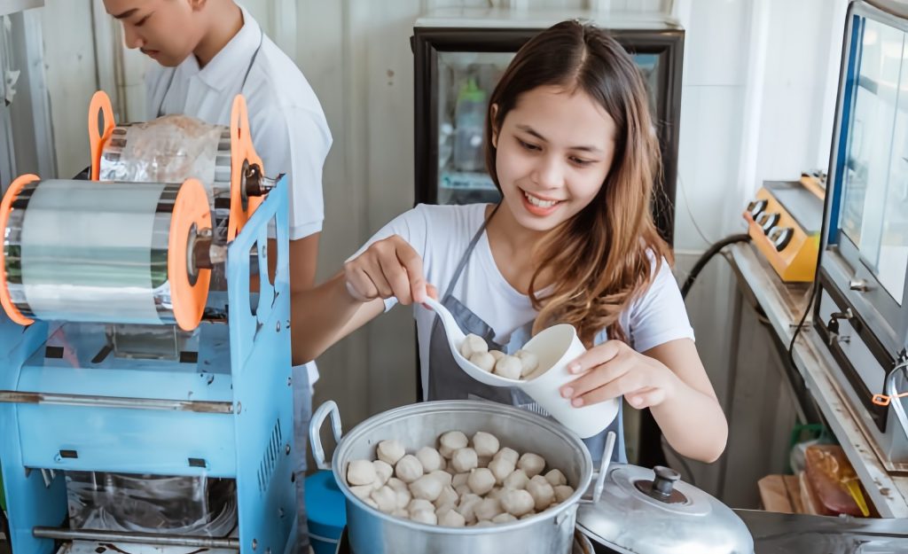 alat pengaduk adonan bakso