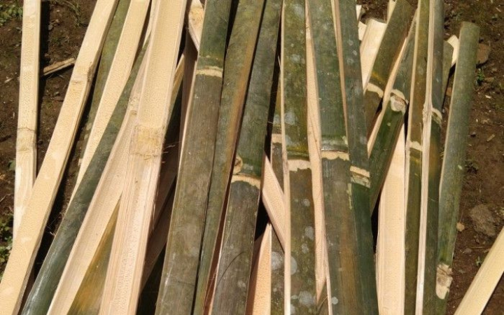 Cara Membuat Bilah Bambu Tipis untuk Kerajinan Kuat Rapi